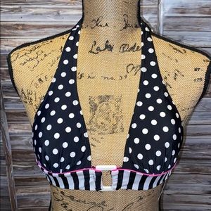 Oasap Swim Top.  NWT.    F207